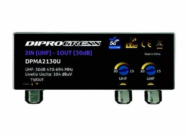Amplificatore da palo 2 in UHF 1 out 30DB filtro 5G